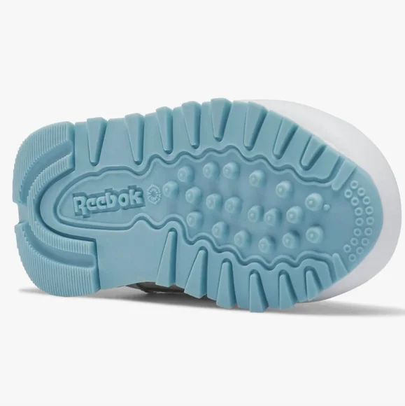 Girls Classic Leather Step 'n' Flash Shoes. New in box - Picture 5 of 10